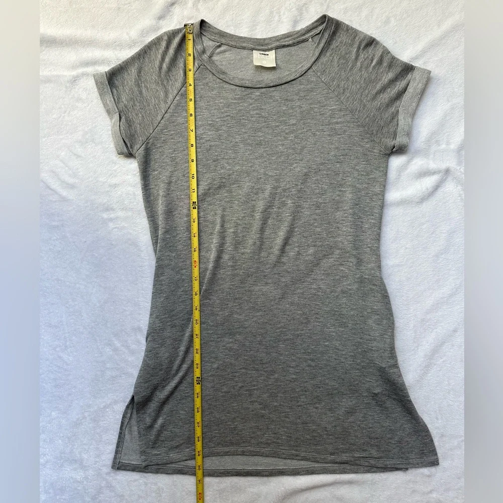 Tresics Beach Short Sleeve Cover Up in Gray - Size Small